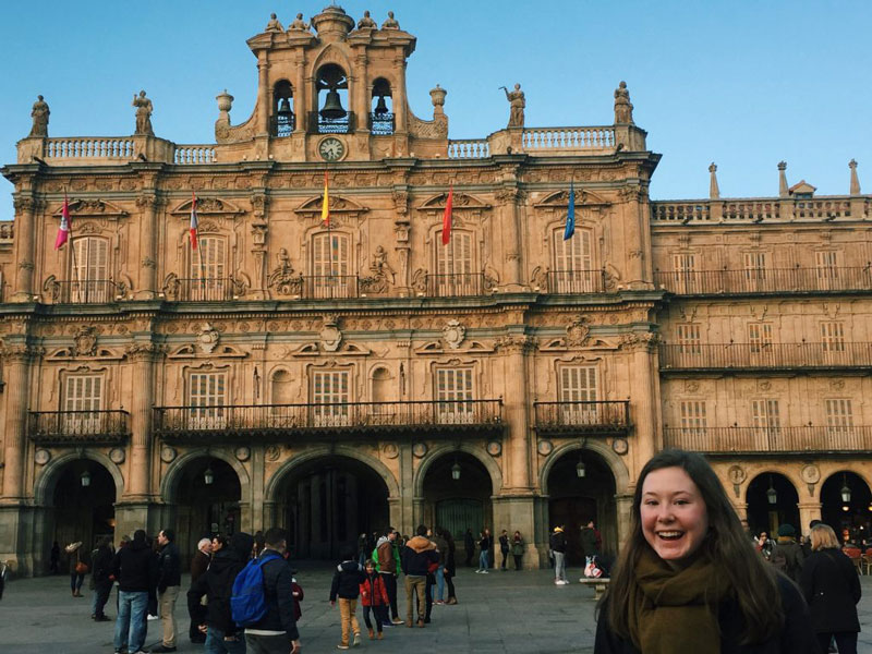 Lizzy Van Harn in Spain